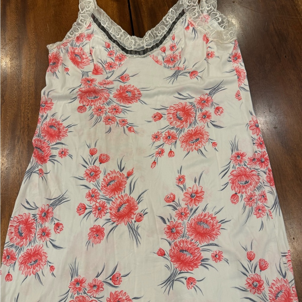Floral Lace Trim Nightgown